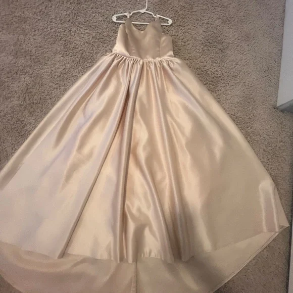 Gold/ cream Satin Kids Dress with Bow, flower girl dress - Picture 16 of 16
